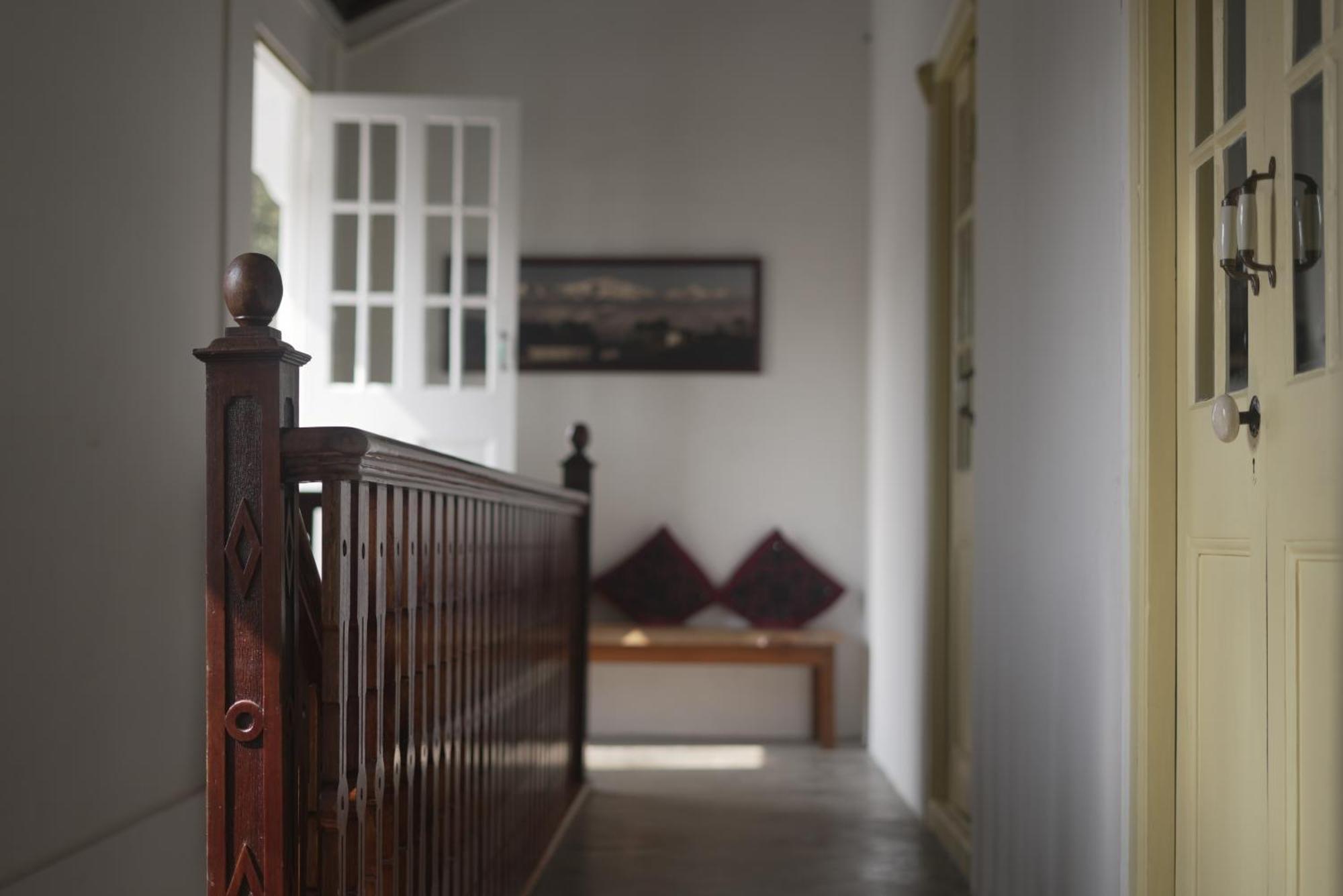 Niharika, The Old Place カリンポン エクステリア 写真